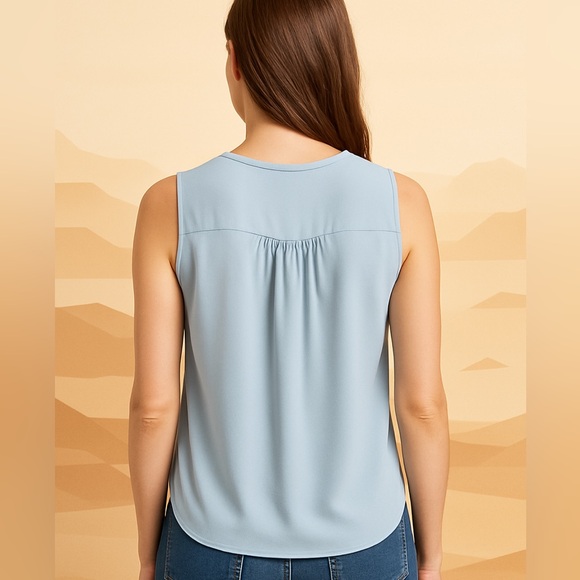 🚺👚 NWT J.Crew Pleated Front Sleeveless Top Tank Blouse – Soft Blue, Size S 4 6 - Picture 3 of 13